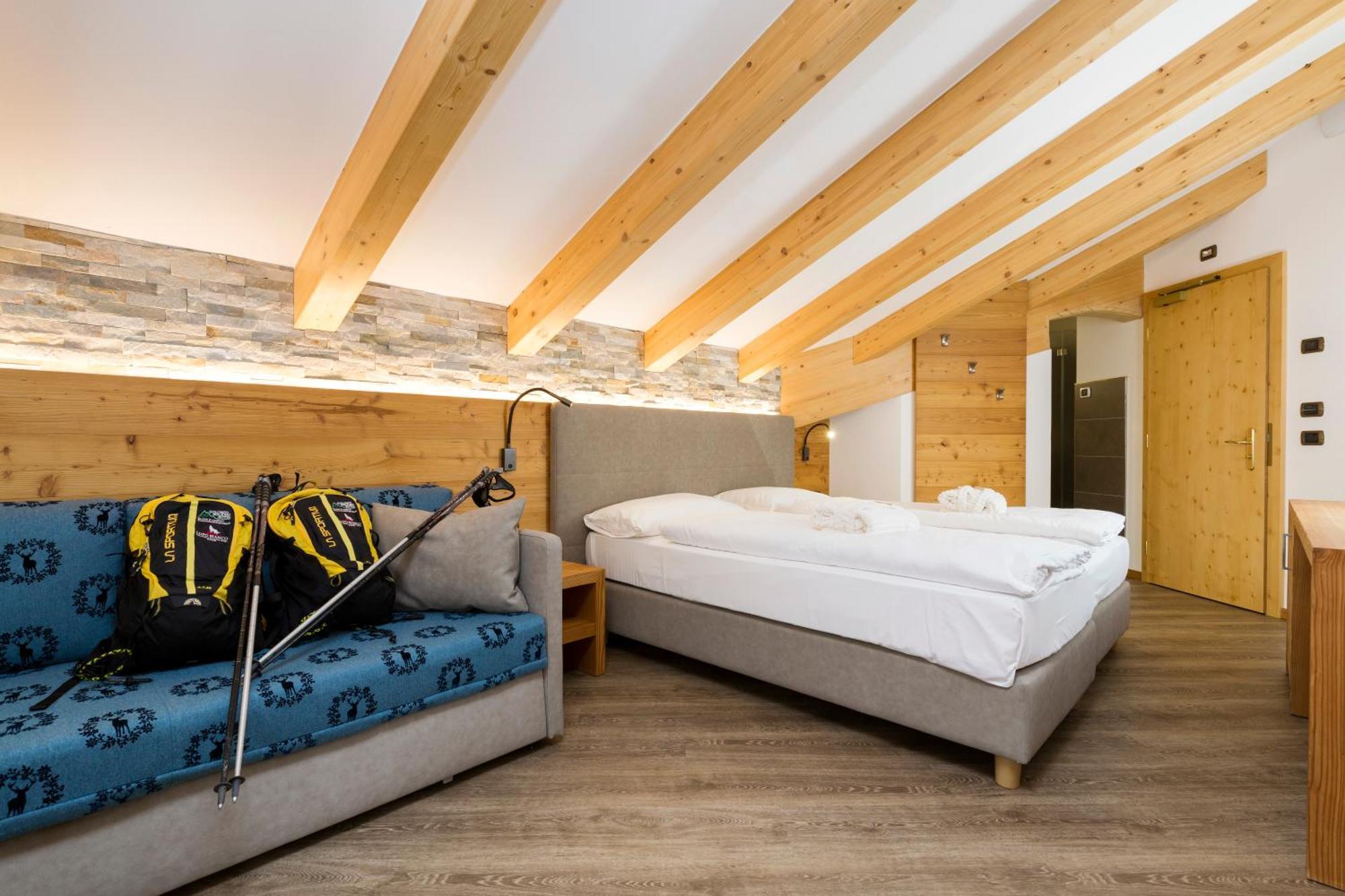 Wellness Hotel Lupo Bianco Canazei Exteriér fotografie