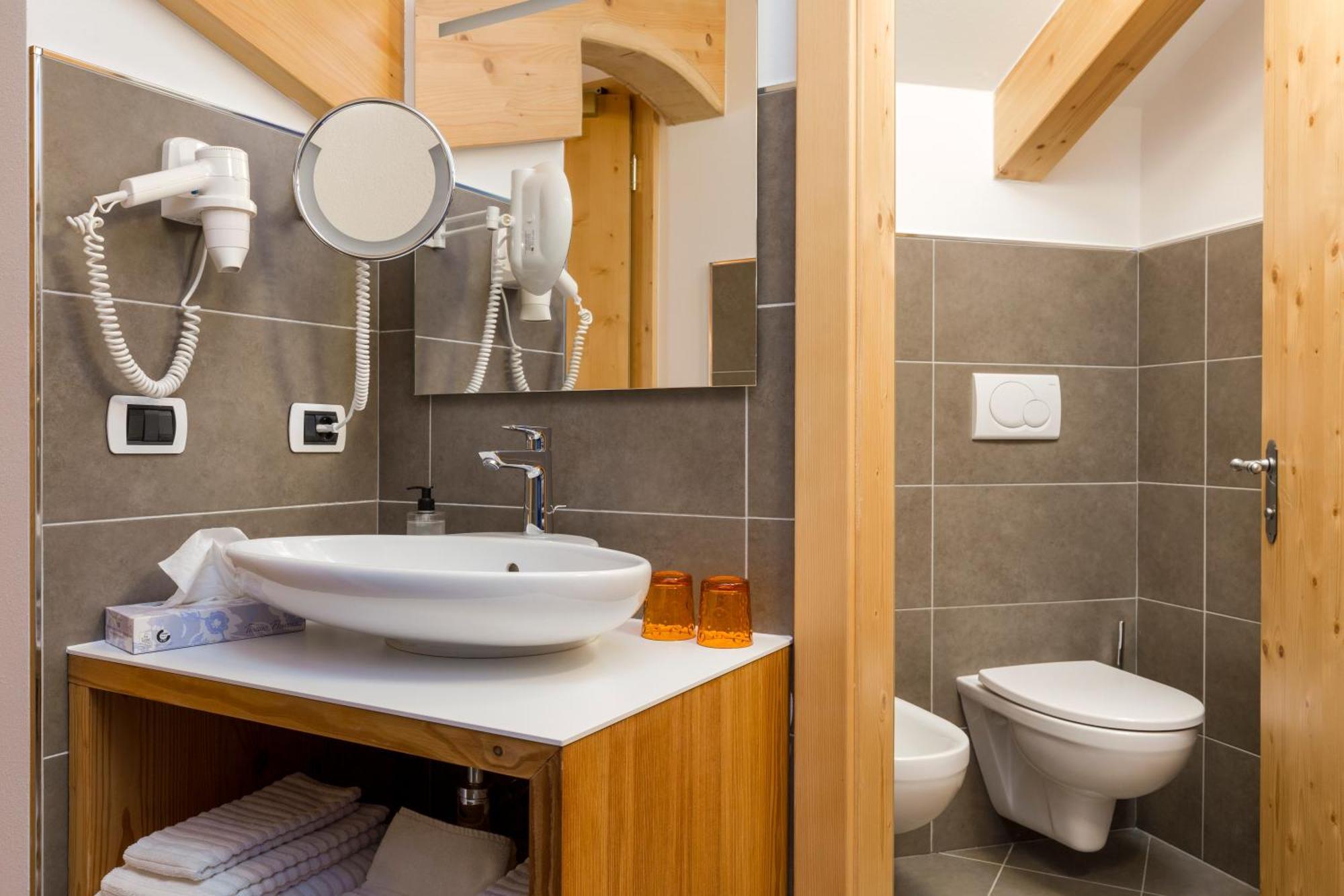 Wellness Hotel Lupo Bianco Canazei Exteriér fotografie