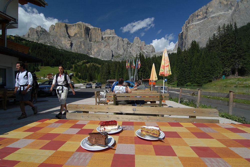 Wellness Hotel Lupo Bianco Canazei Exteriér fotografie